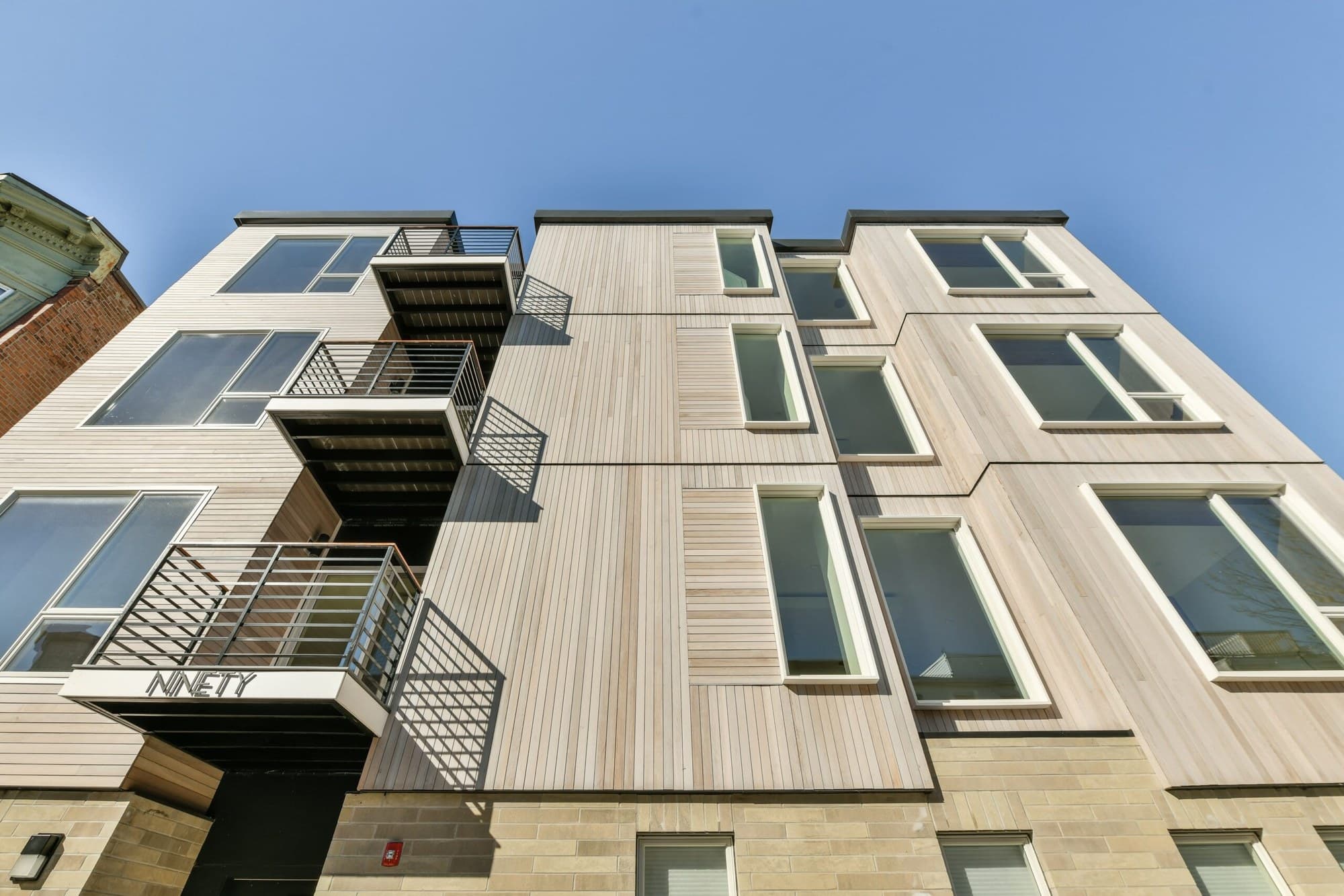 A new four-storey apartment building in Boston